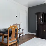 Apartman Retro Premium Na Rynku By Renters Prestige Darłowo