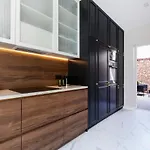 Retro Premium Na Rynku By Renters Prestige Apartmán